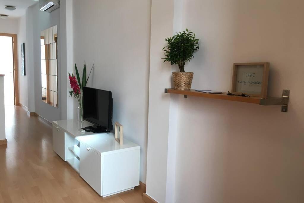 Pretty Apartament Барселона Экстерьер фото