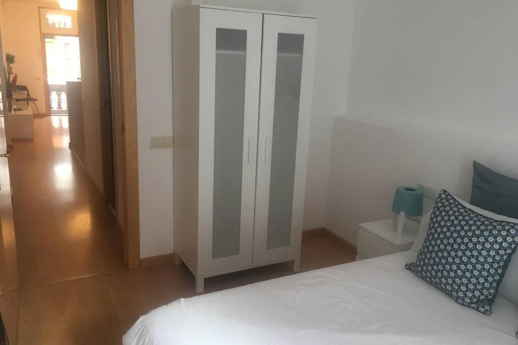 Pretty Apartament Барселона Экстерьер фото